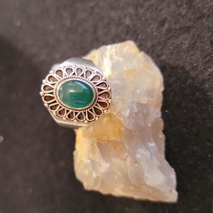 Green Calcedny and Sterling Silver Ring